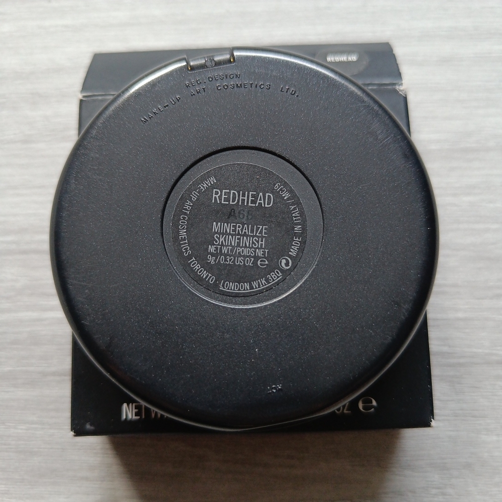 MAC Cosmetics Mineralize Skinfinish - Redhead 26 - Picture 4 of 7